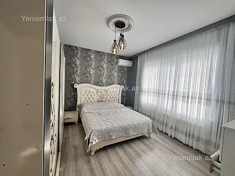 Satılır 4 otaqlı həyət evi 140 m²