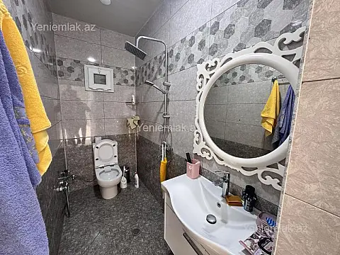 Satılır 4 otaqlı həyət evi 140 m²
