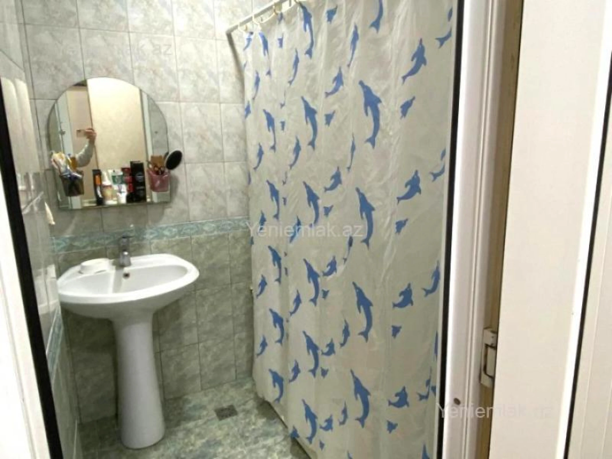 Satılır 3 otaqlı yeni tikili 70 m²