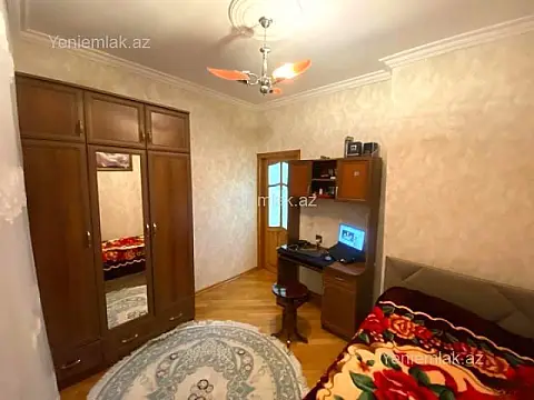Satılır 3 otaqlı yeni tikili 70 m²