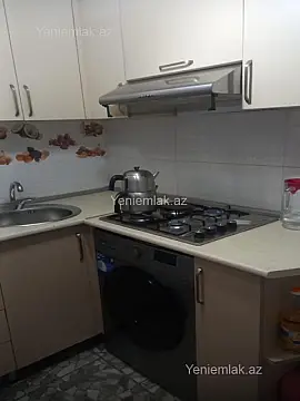 Satılır 2 otaqlı köhnə tikili 50 m²