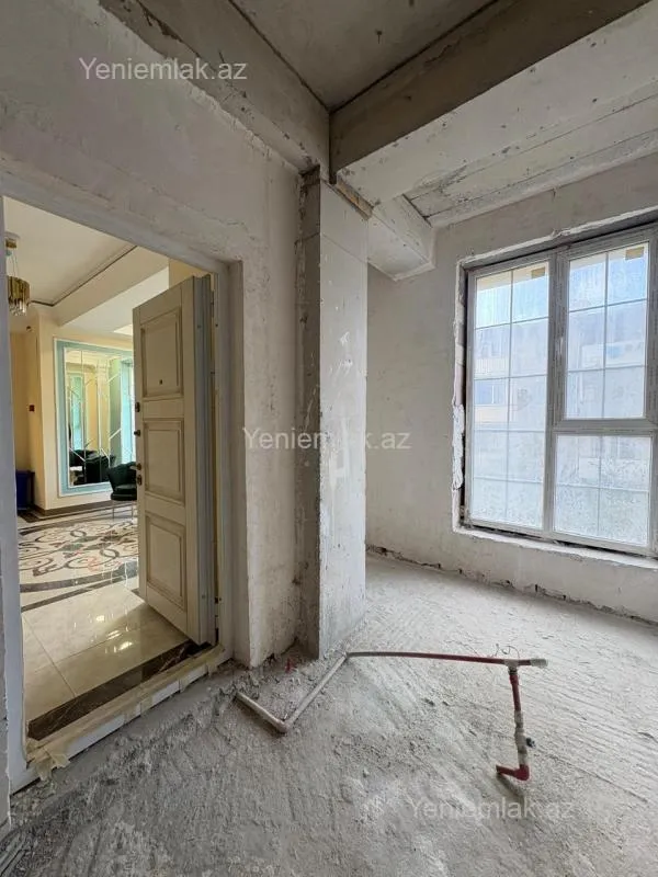 Satılır 4 otaqlı yeni tikili 201 m²