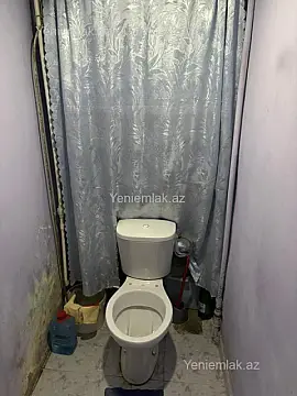 Satılır 1 otaqlı köhnə tikili 30 m²