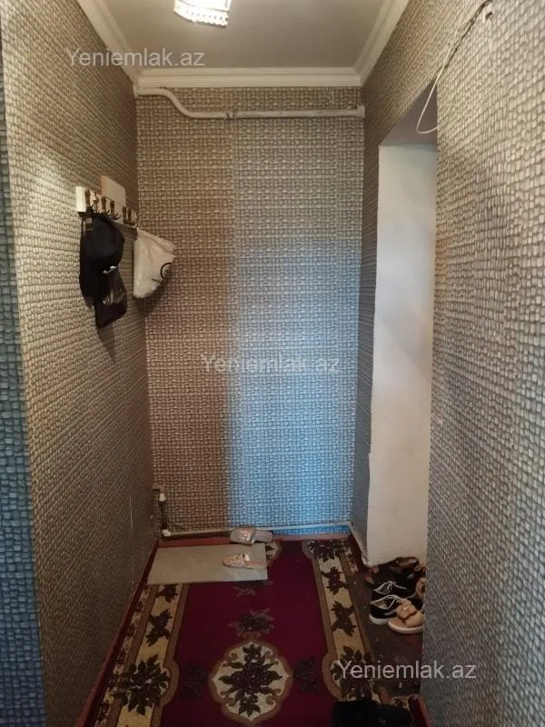 Satılır 2 otaqlı köhnə tikili 45 m²