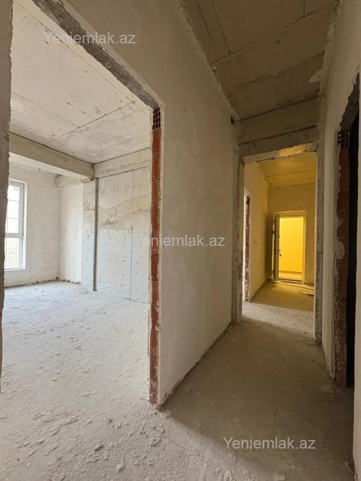 Satılır 2 otaqlı yeni tikili 98 m²