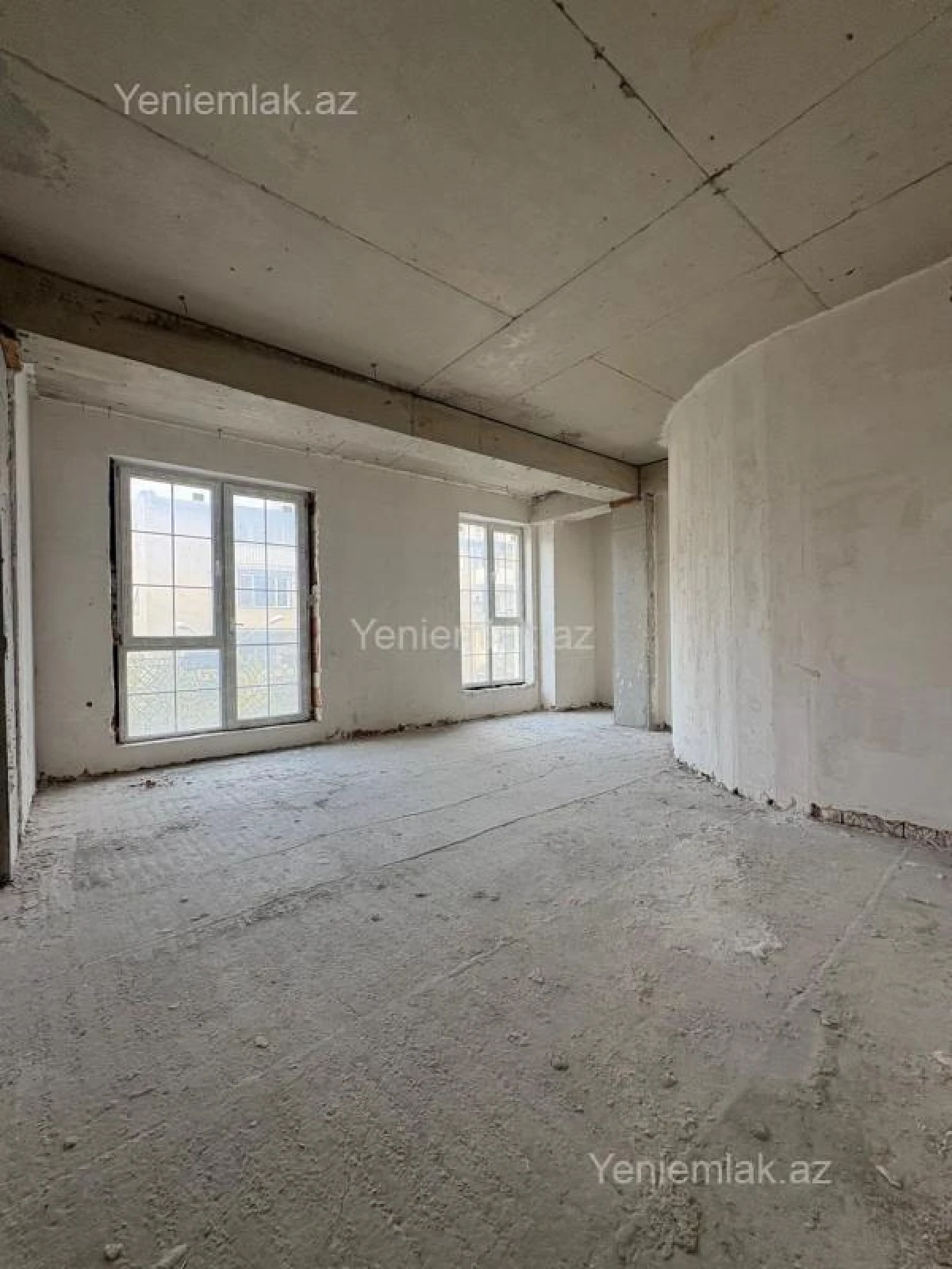 Satılır 2 otaqlı yeni tikili 98 m²