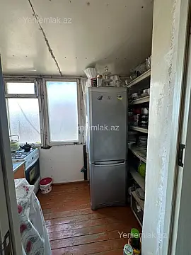 Satılır 2 otaqlı köhnə tikili 45 m²