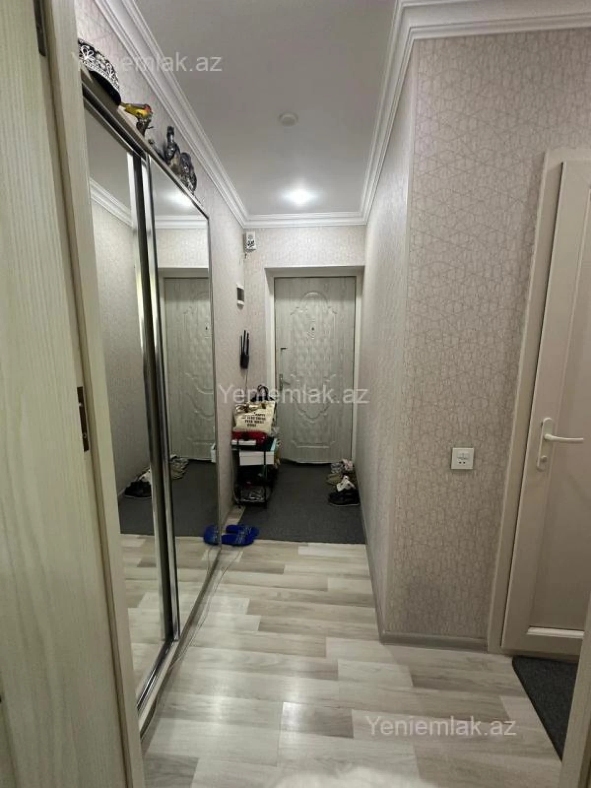 Satılır 2 otaqlı köhnə tikili 45 m²