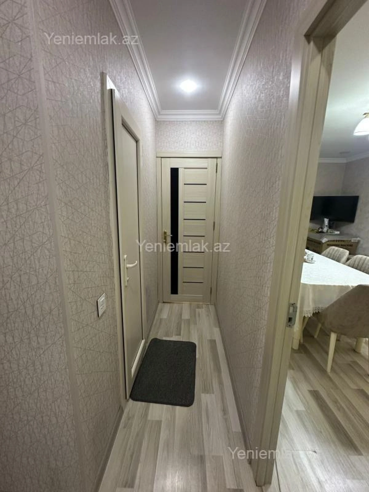 Satılır 2 otaqlı köhnə tikili 45 m²
