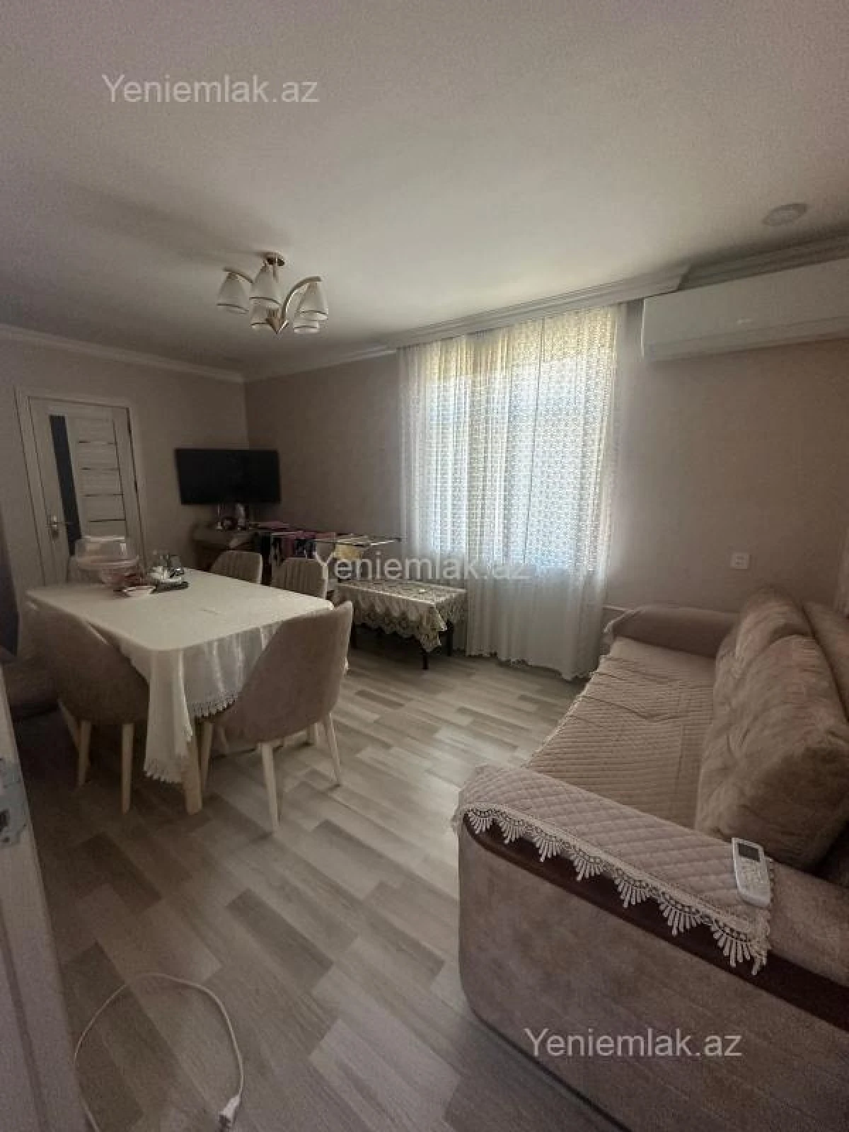 Satılır 2 otaqlı köhnə tikili 45 m²