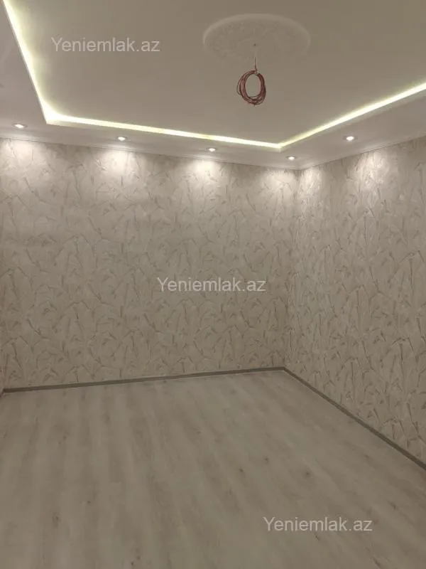 Satılır 1 otaqlı köhnə tikili 37 m²