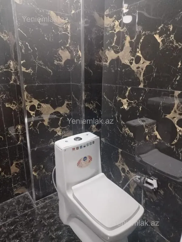 Satılır 1 otaqlı köhnə tikili 37 m²