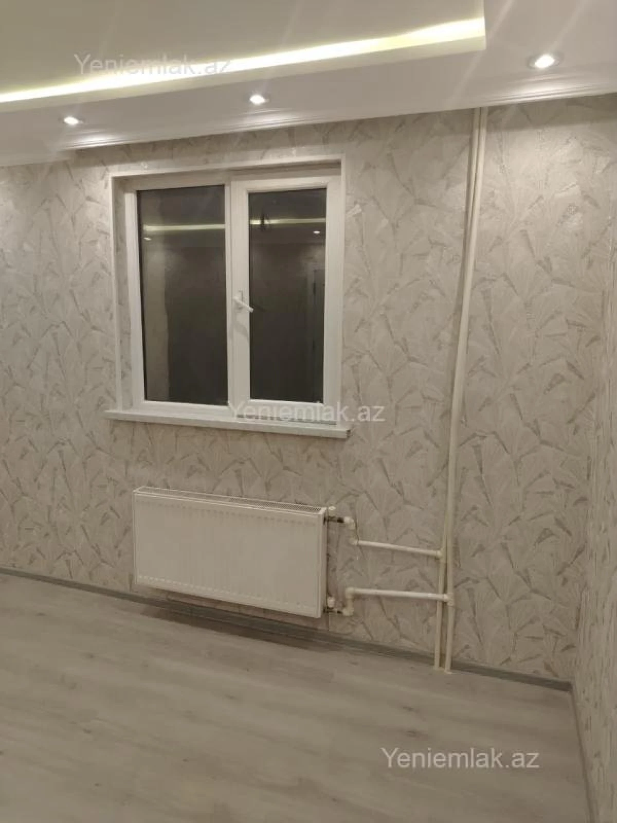Satılır 1 otaqlı köhnə tikili 37 m²