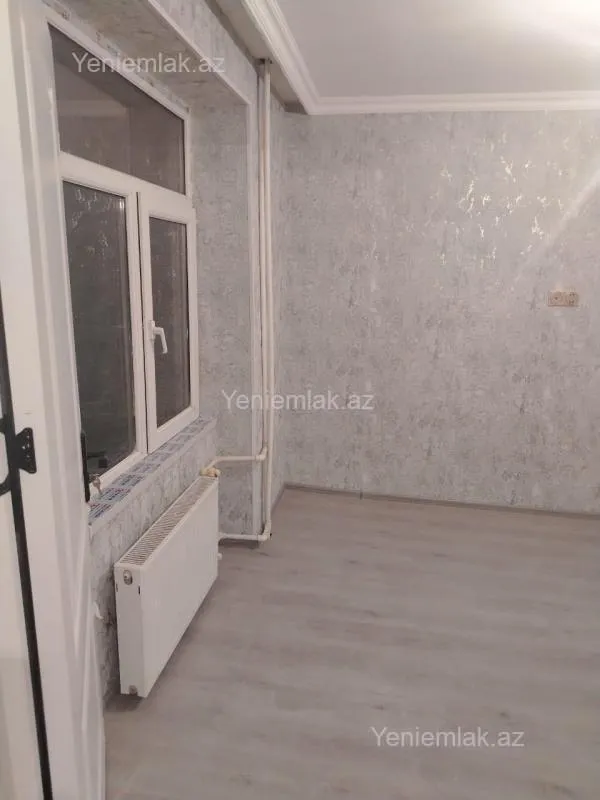 Satılır 1 otaqlı köhnə tikili 37 m²