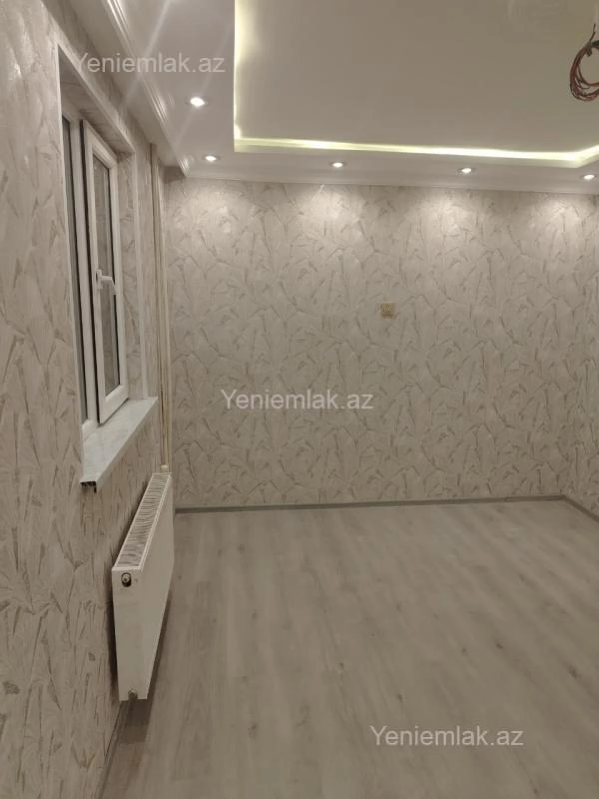 Satılır 1 otaqlı köhnə tikili 37 m²