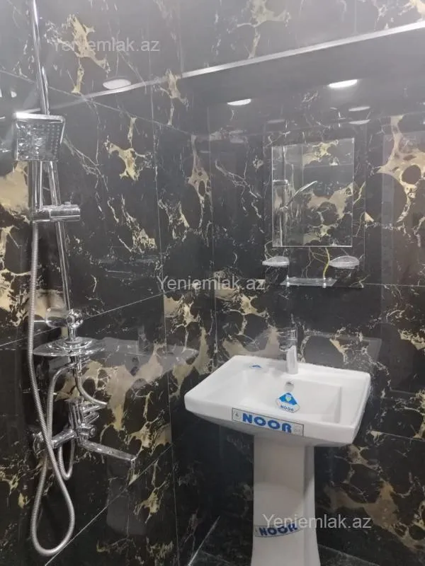 Satılır 1 otaqlı köhnə tikili 37 m²