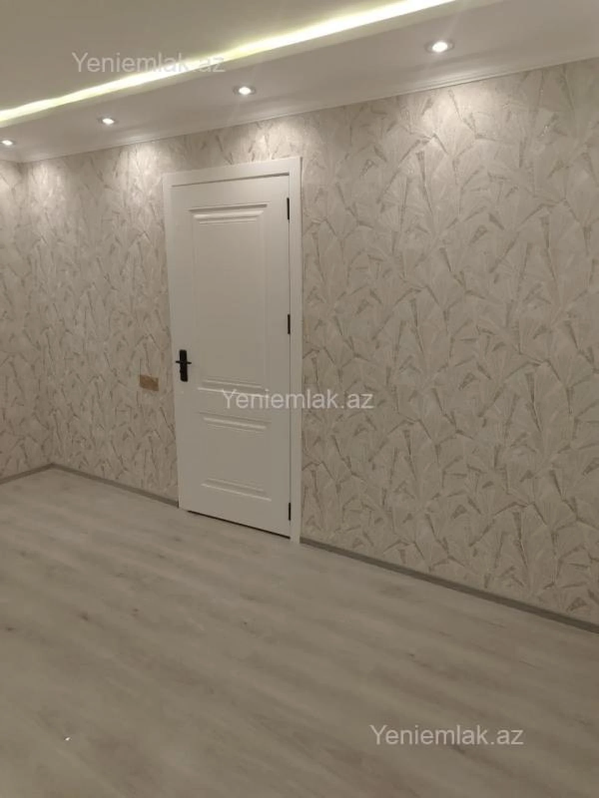 Satılır 1 otaqlı köhnə tikili 37 m²