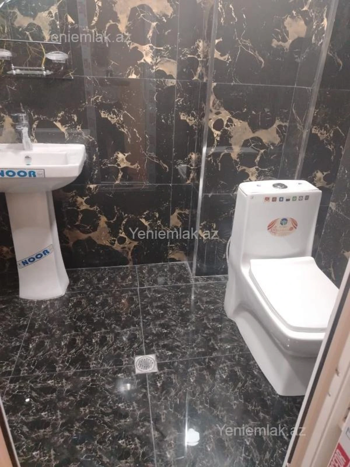 Satılır 1 otaqlı köhnə tikili 37 m²