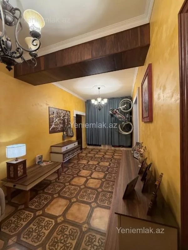 Satılır 3 otaqlı yeni tikili 90 m²