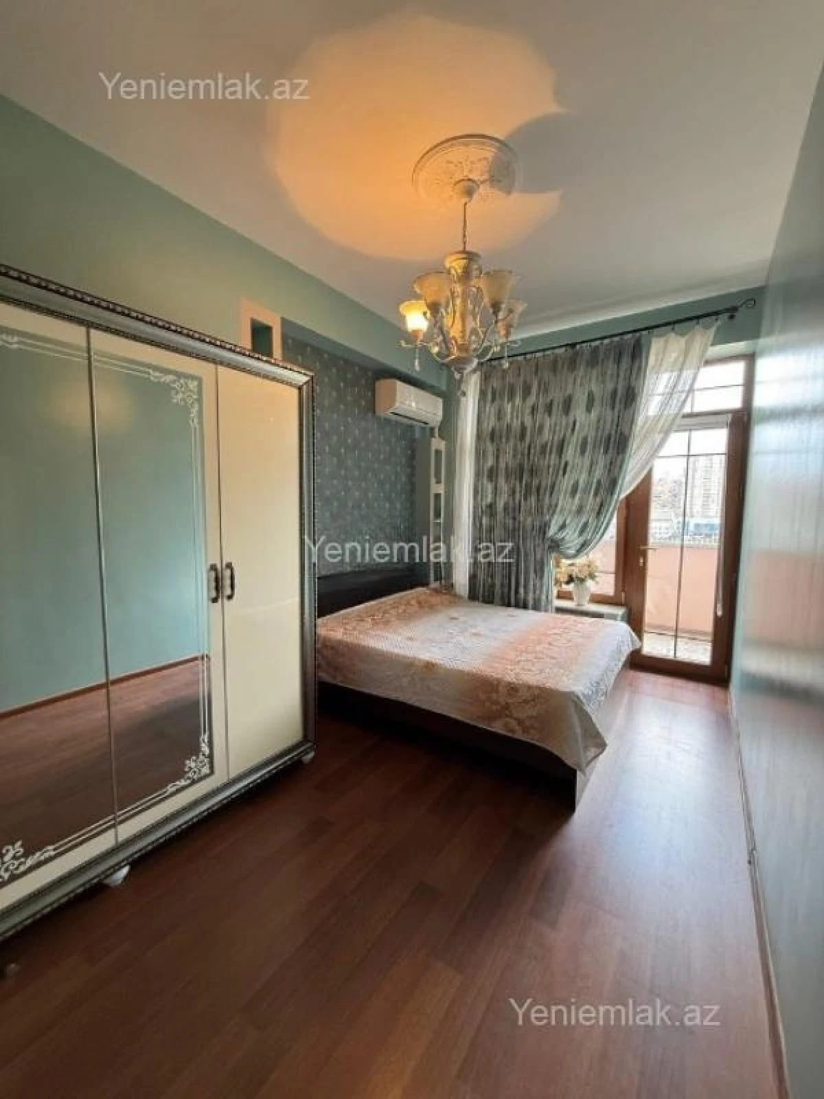 Satılır 3 otaqlı yeni tikili 90 m²