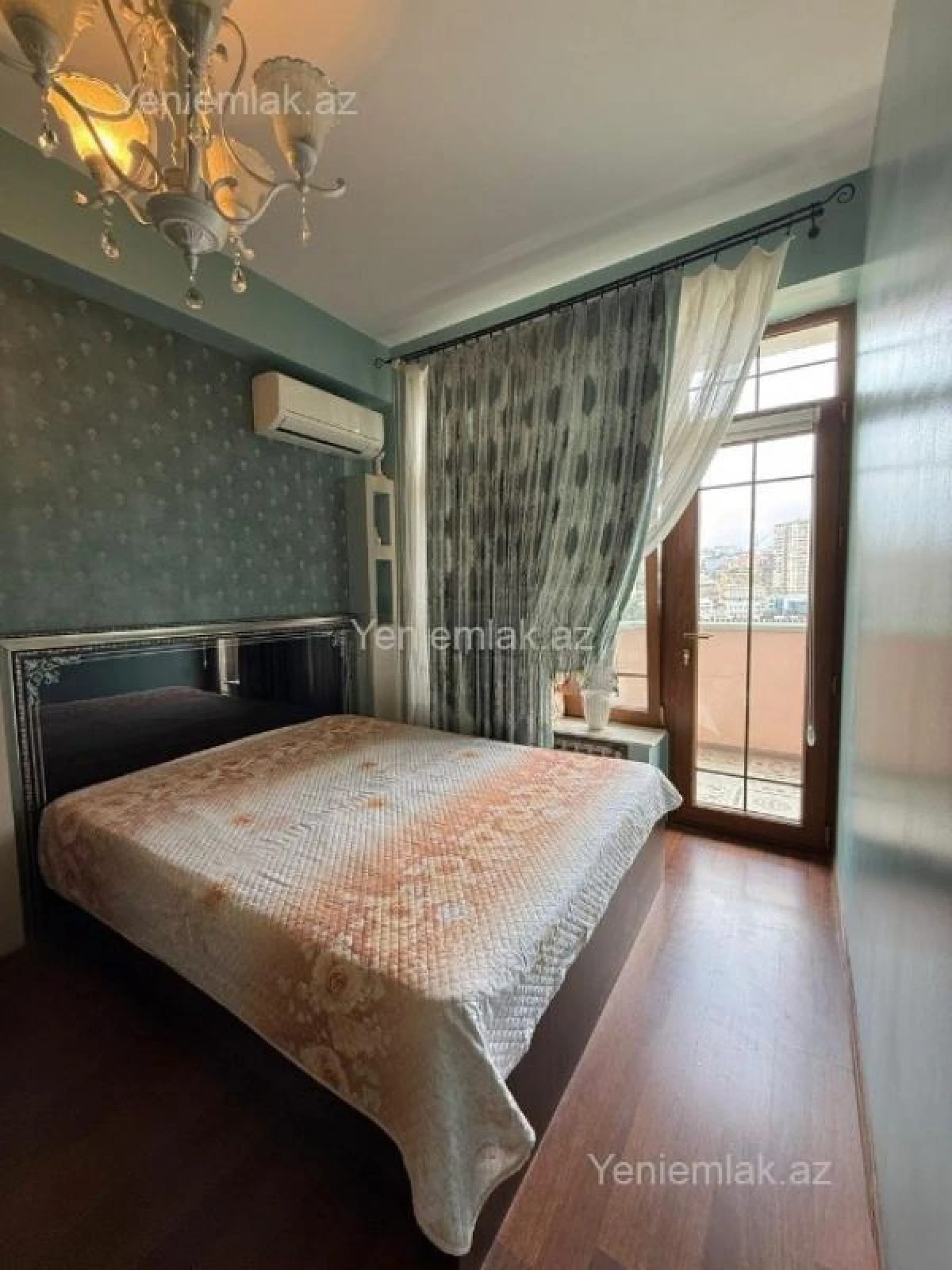 Satılır 3 otaqlı yeni tikili 90 m²