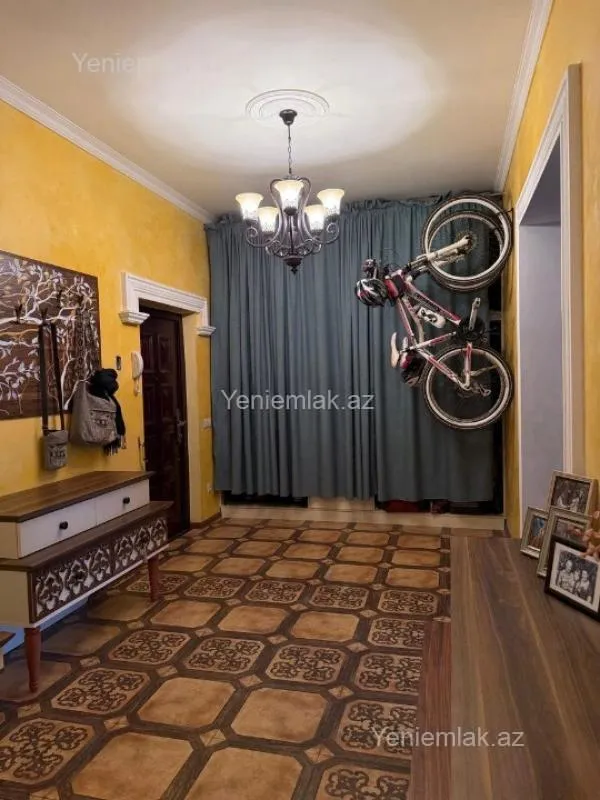 Satılır 3 otaqlı yeni tikili 90 m²