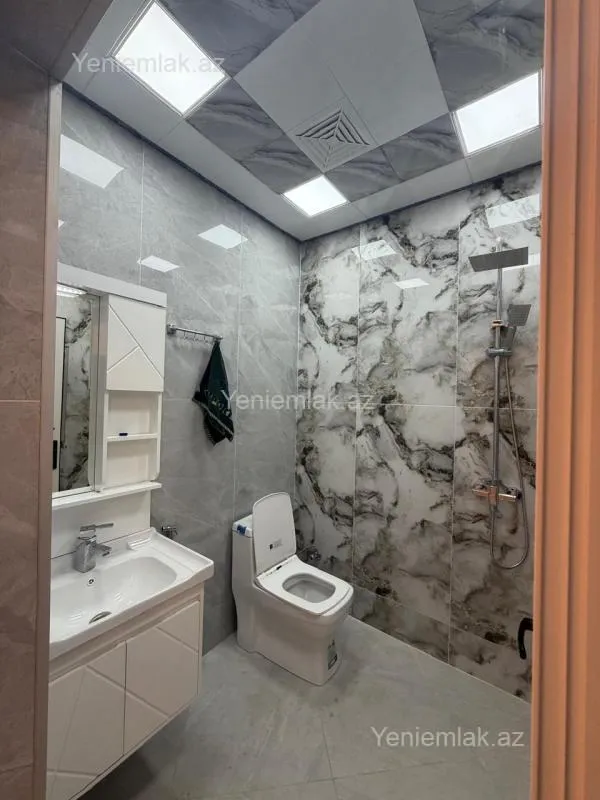 Satılır 2 otaqlı yeni tikili 61 m²