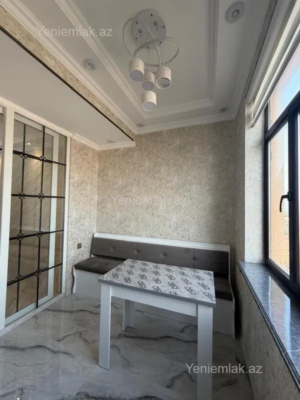Satılır 2 otaqlı yeni tikili 61 m²