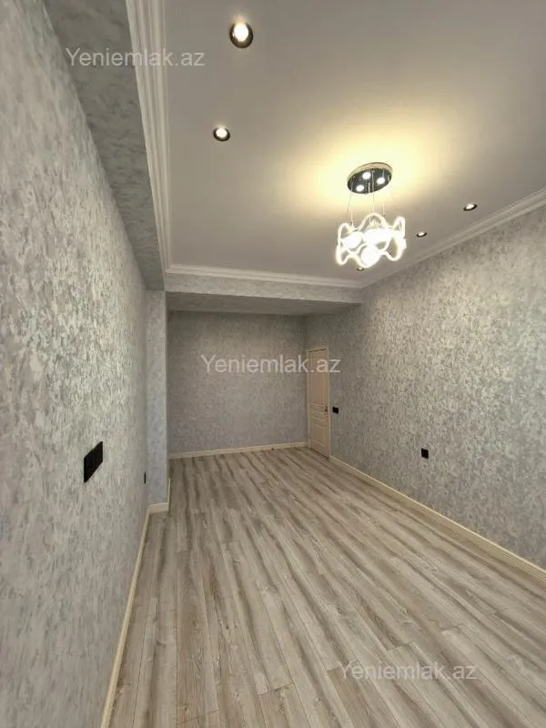 Satılır 3 otaqlı yeni tikili 145 m²