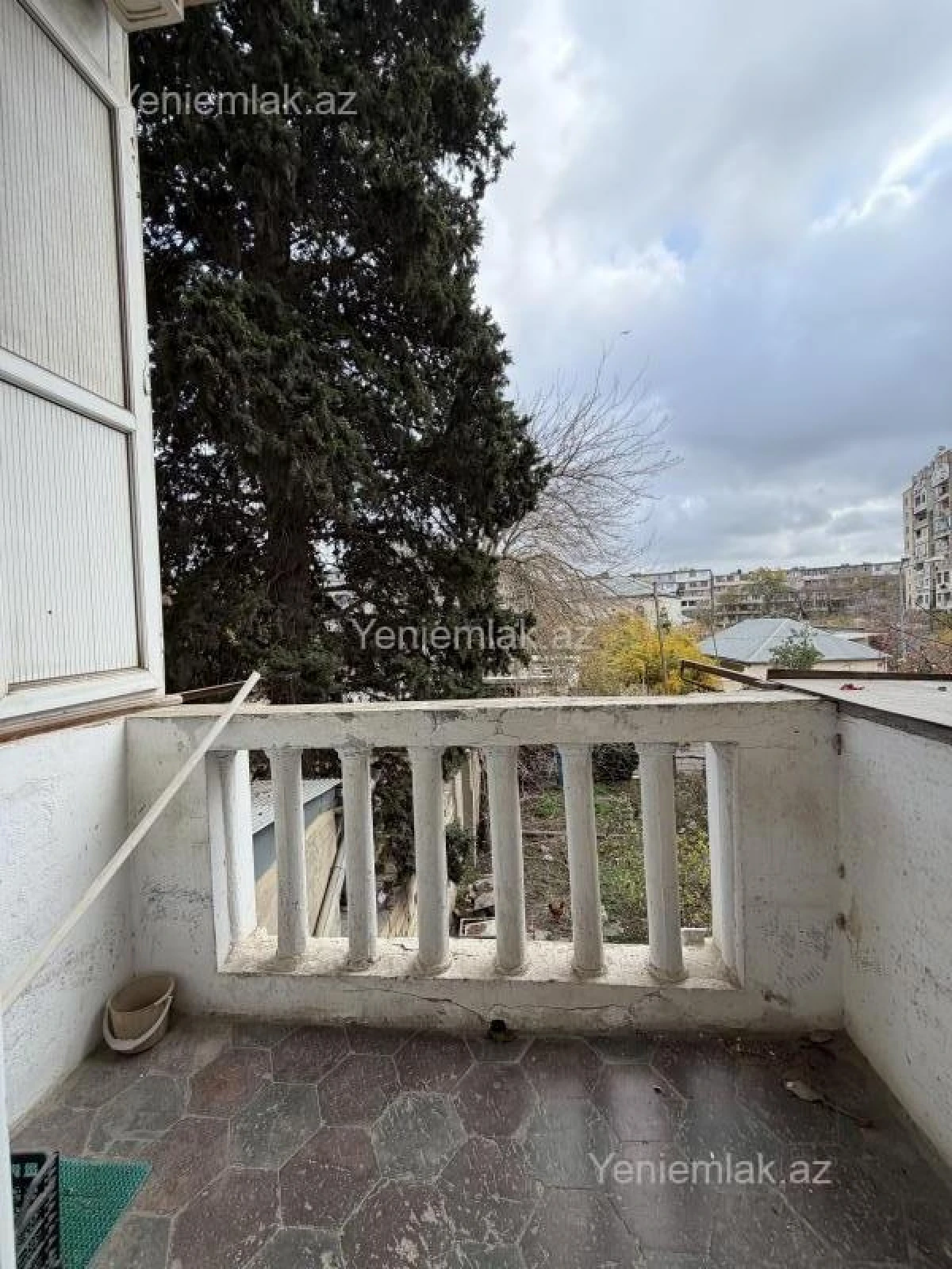 Satılır 3 otaqlı köhnə tikili 58 m²