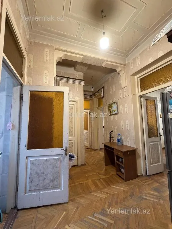 Satılır 3 otaqlı köhnə tikili 58 m²