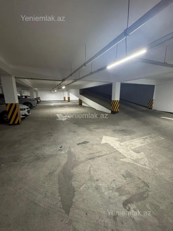 Satılır 3 otaqlı yeni tikili 100 m²