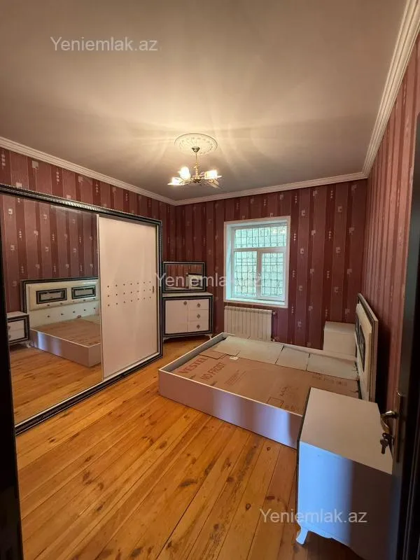 Satılır 5 otaqlı həyət evi 120 m²