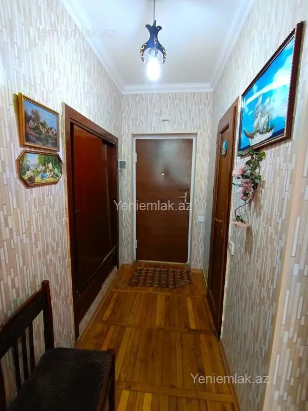 Satılır 2 otaqlı köhnə tikili 50 m²