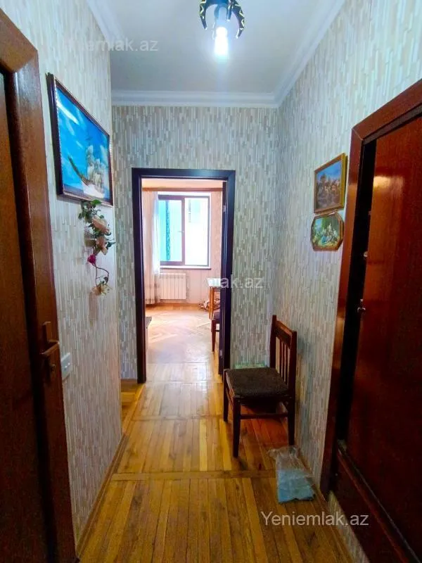 Satılır 2 otaqlı köhnə tikili 50 m²