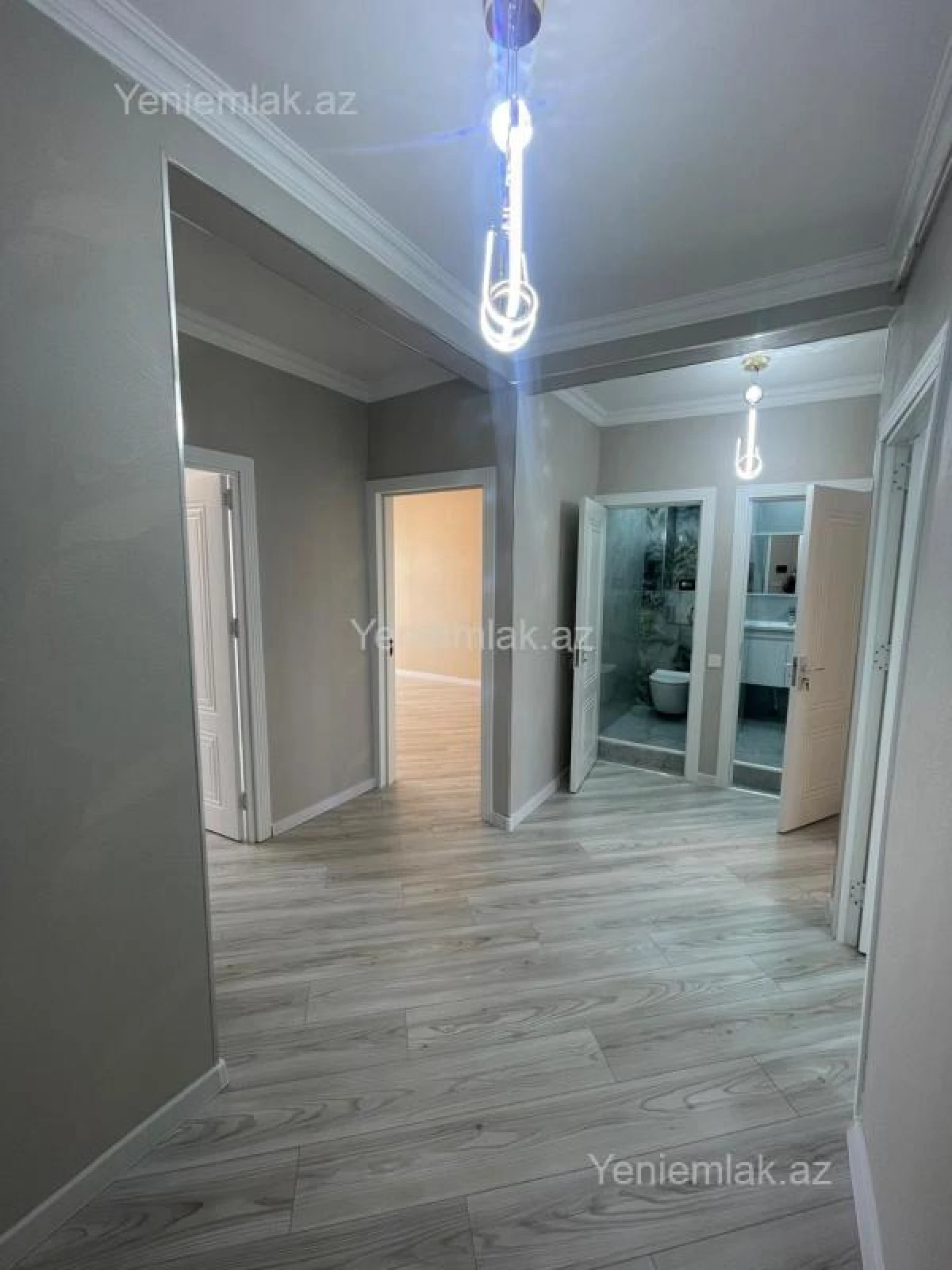 Satılır 3 otaqlı köhnə tikili 85 m²