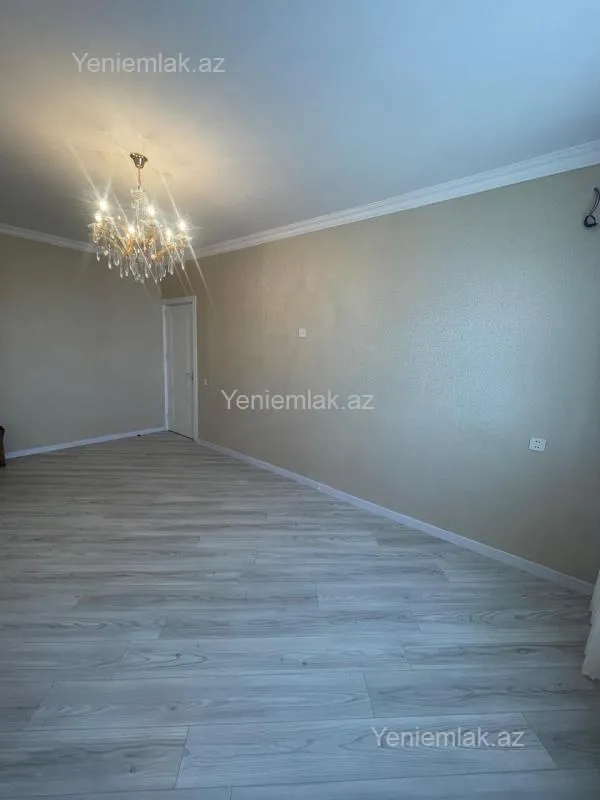 Satılır 3 otaqlı köhnə tikili 85 m²