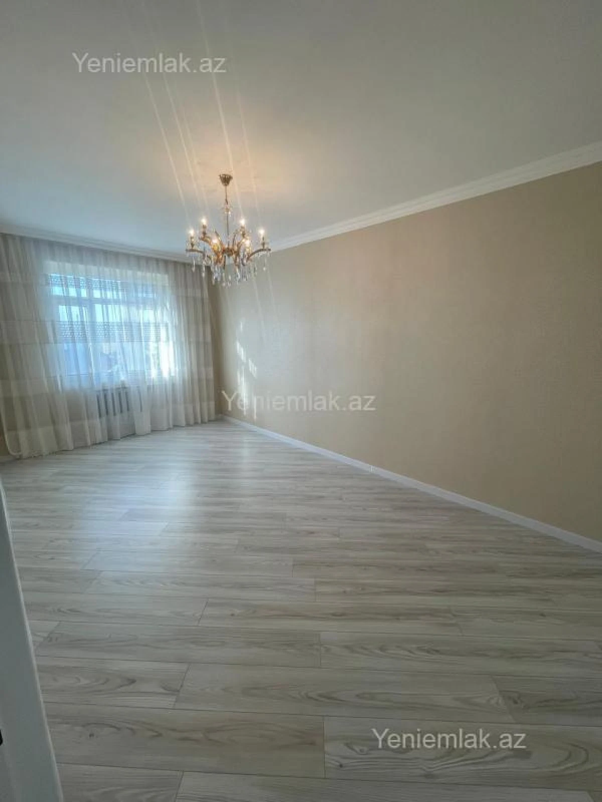 Satılır 3 otaqlı köhnə tikili 85 m²