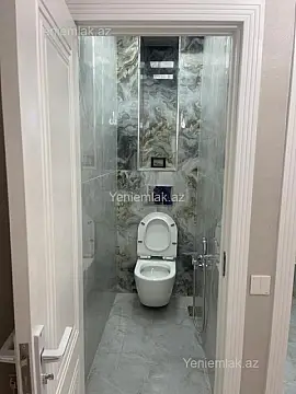 Satılır 3 otaqlı köhnə tikili 85 m²