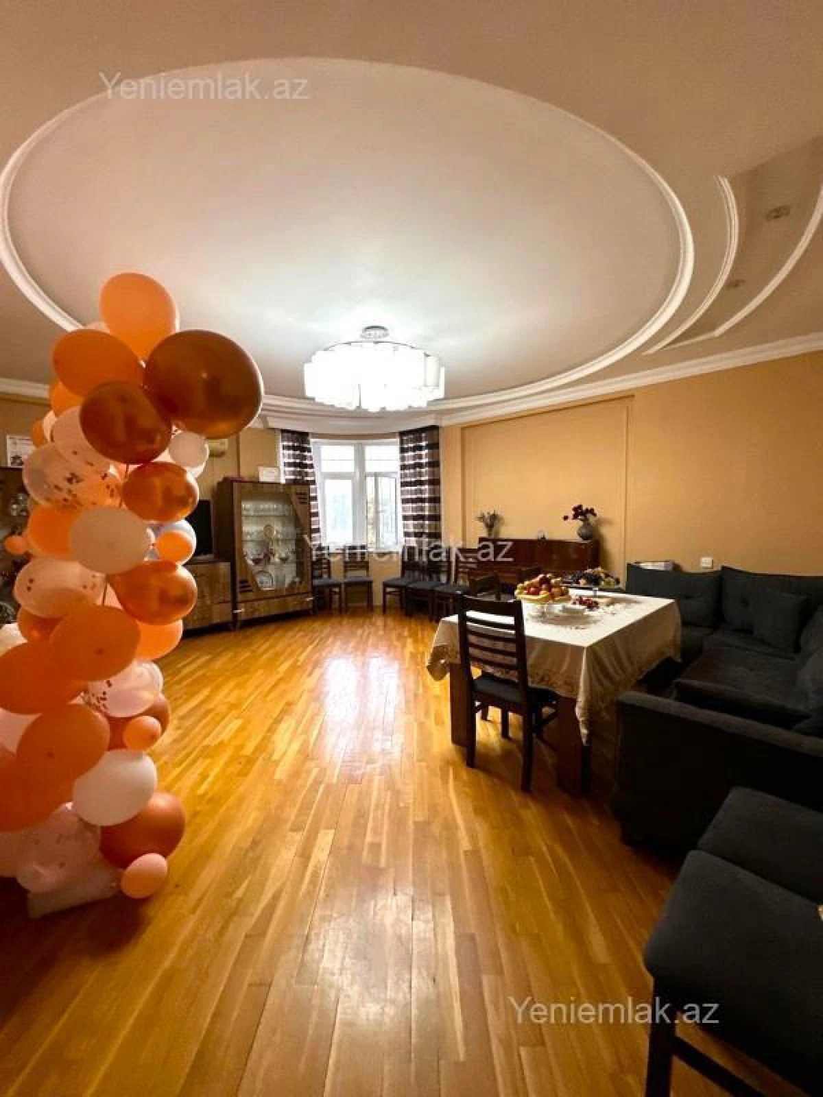 Satılır 3 otaqlı yeni tikili 130 m²