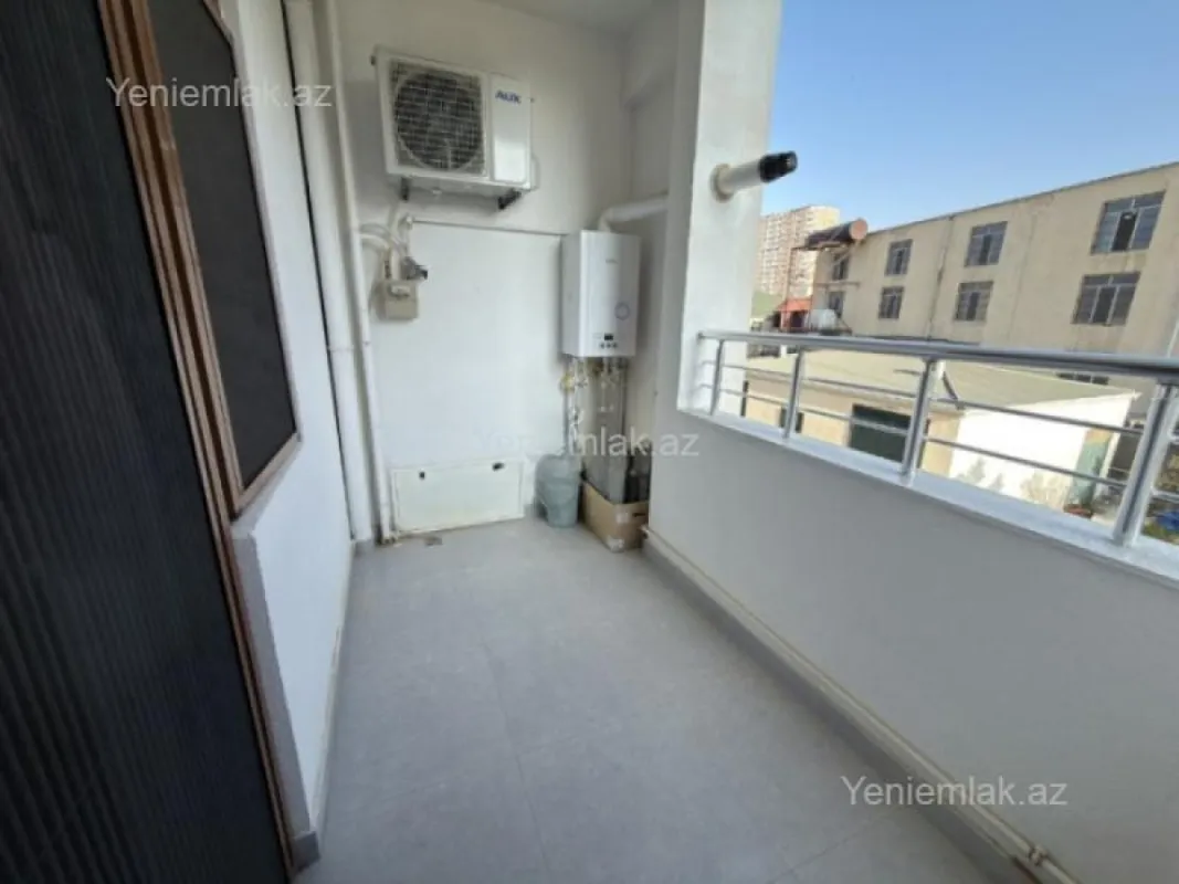 Satılır 3 otaqlı yeni tikili 110 m²