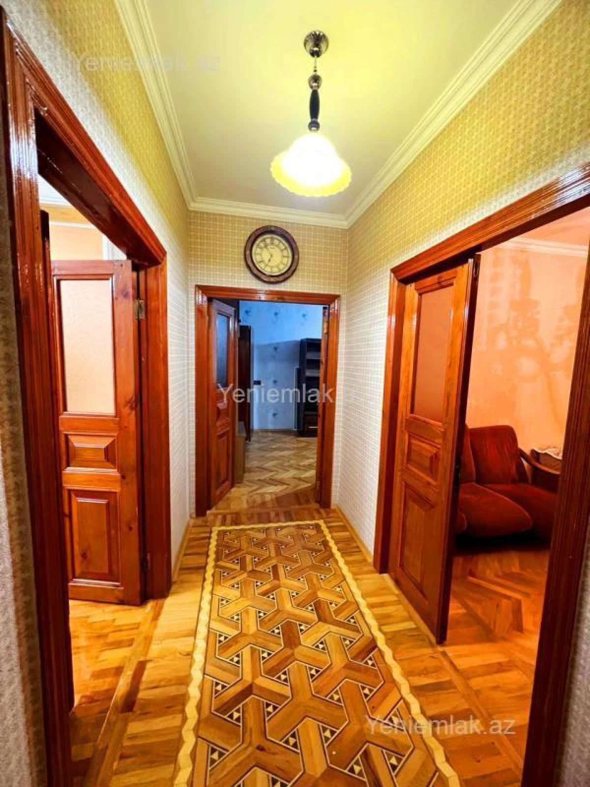 Satılır 5 otaqlı köhnə tikili 115 m²