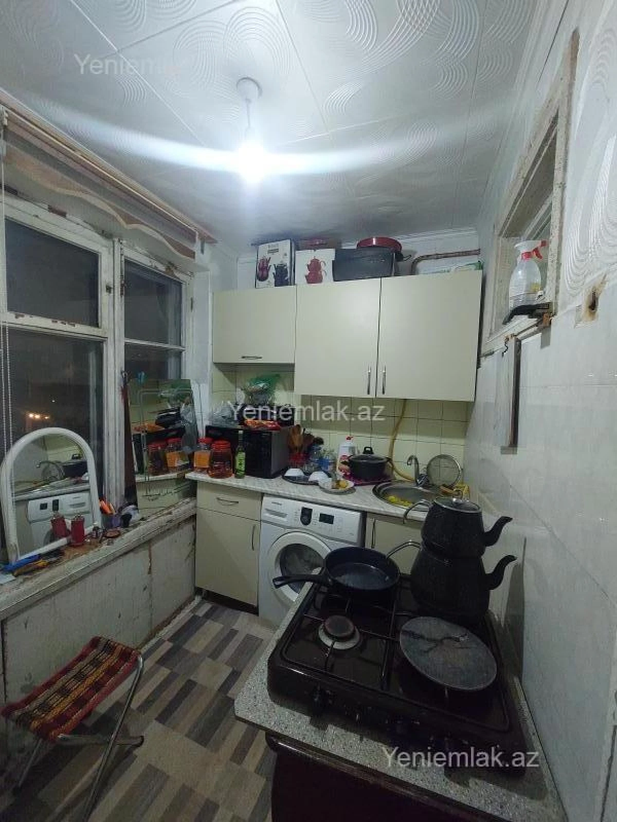 Satılır 2 otaqlı köhnə tikili 55 m²