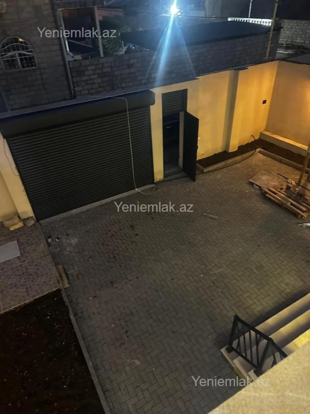 Satılır 4 otaqlı həyət evi 250 m²