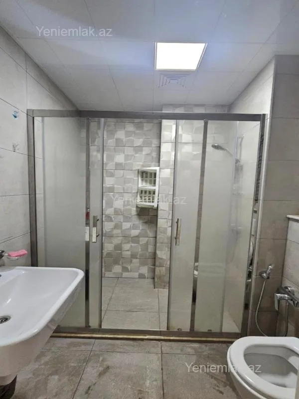 Satılır 2 otaqlı yeni tikili 53 m²