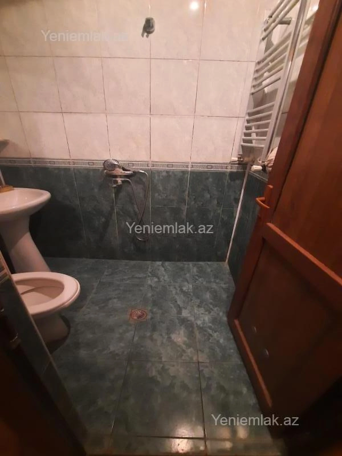 Satılır 1 otaqlı köhnə tikili 31 m²