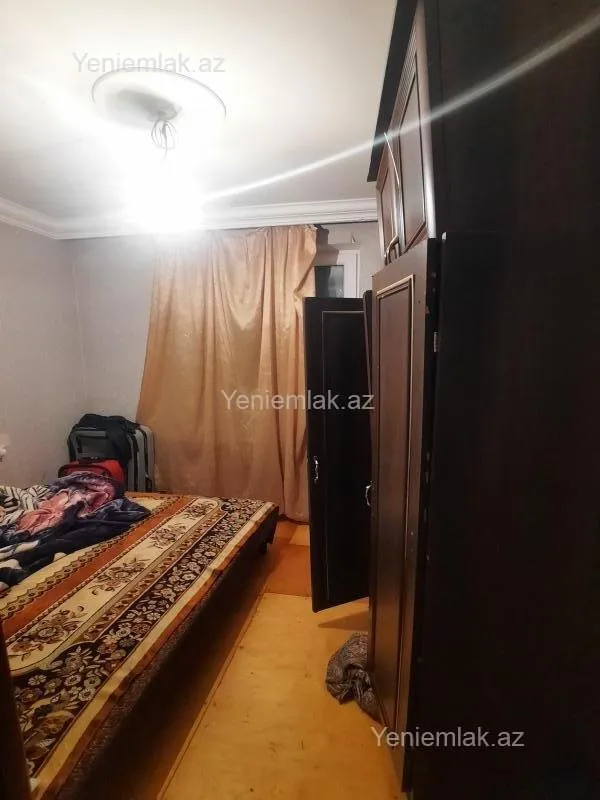 Satılır 1 otaqlı köhnə tikili 31 m²