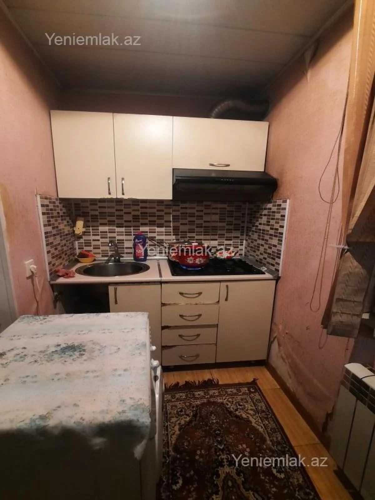 Satılır 1 otaqlı köhnə tikili 31 m²