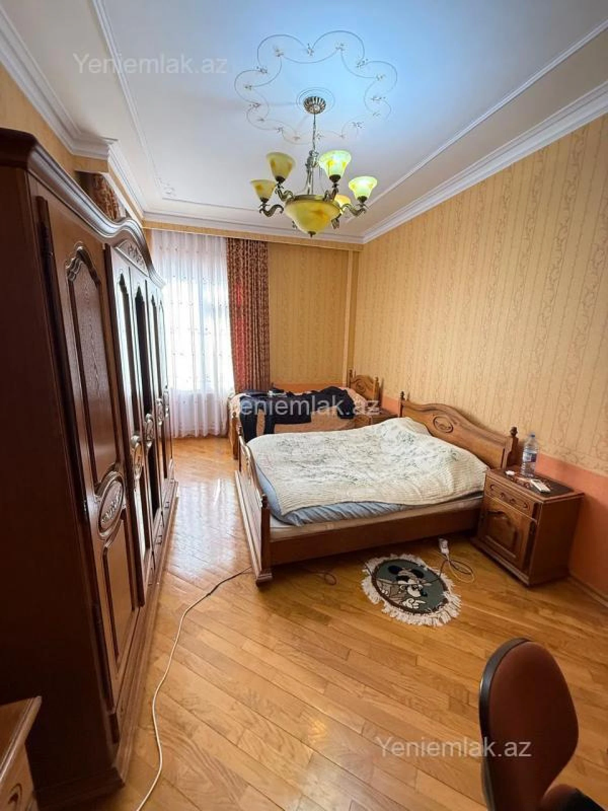 Satılır 4 otaqlı yeni tikili 200 m²