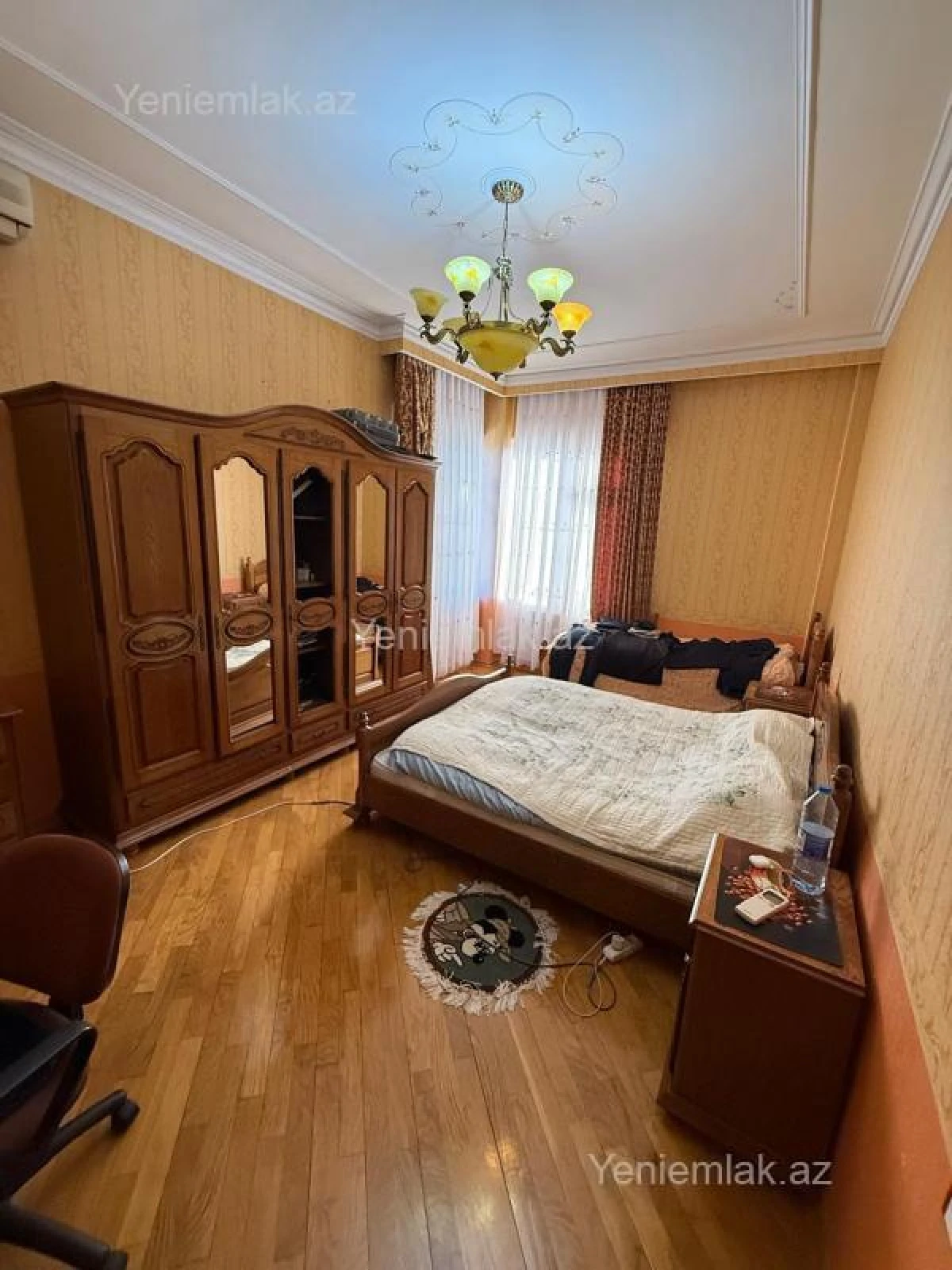 Satılır 4 otaqlı yeni tikili 200 m²